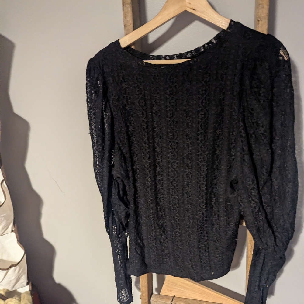 Elegant Black Lace Women's Top